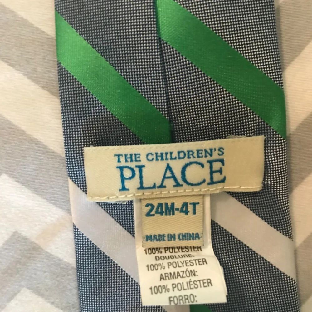 🌺5/$5!! Kids Striped Formal Tie